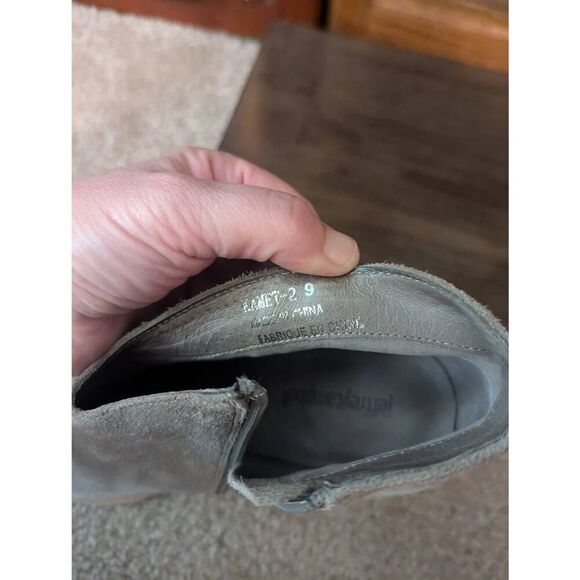 Jeffrey Campbell Boots Kamet 2 Taupe Suede Leather Ankle Boots Size 9 SH33 - Picture 9 of 9